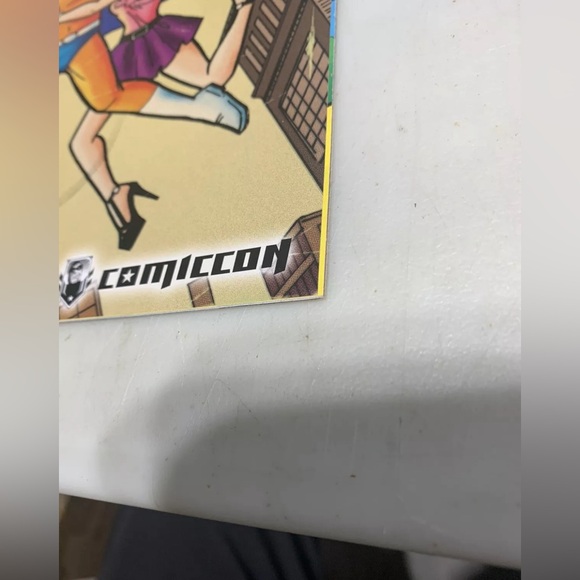 Betty And Veronica In Archie’s Fantasy Comic-Con 2015 Comic Issue 276 Archie’s G - Picture 8 of 13